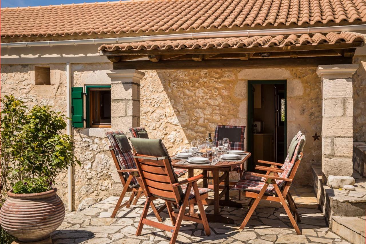 Traditional Stone House Anofli 1843 Fiskardo Kefalonia Buitenkant foto